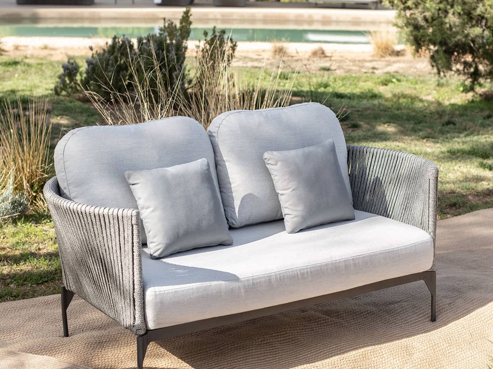 Sofá de dos o tres plazas Boston de aluminio y cuerda trenzada Skyline Design - 4