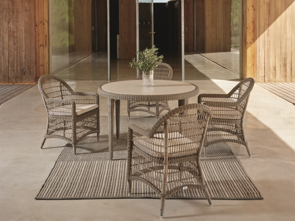 Mesa redonda u ovalada de fibra sintética trenzada y dekton Arena Skyline Design - 1