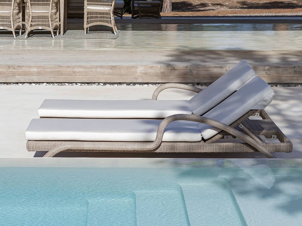 Tumbona doble de fibra sintética trenzada Arena Skyline Design - 1