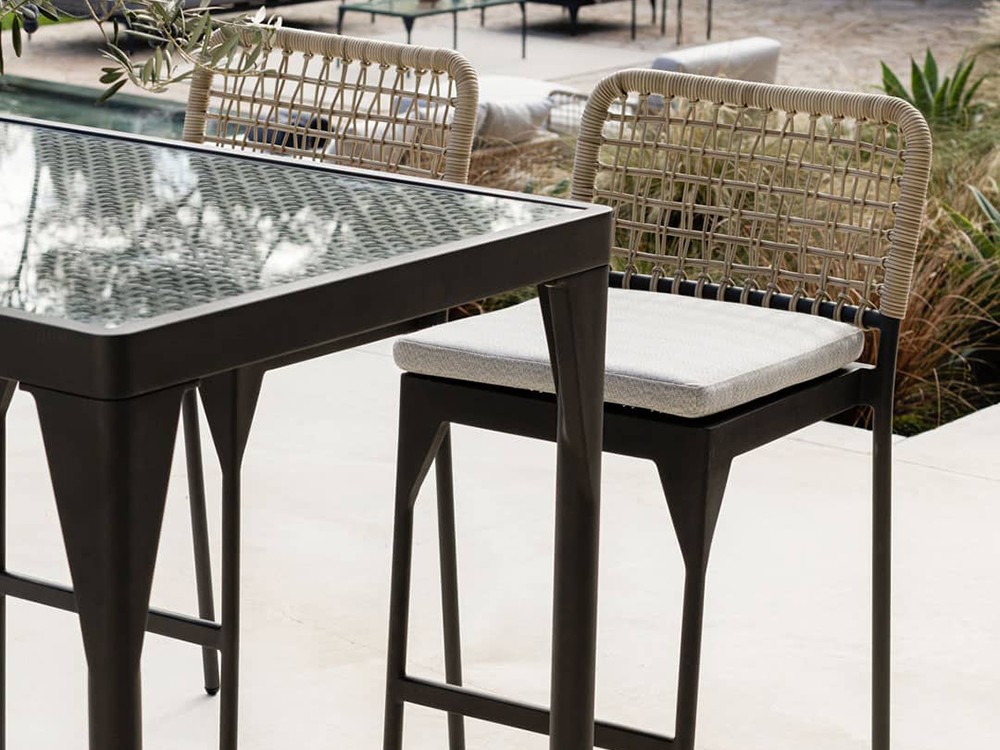 Mesa alta de aluminio y cristal Ribs Skyline Design - 8