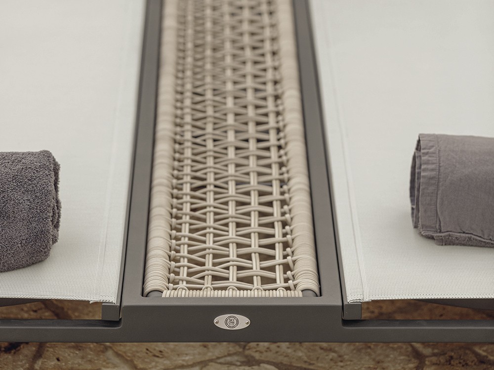 Tumbona doble de aluminio y fibra sintética trenzada con textilena Ribs Skyline Design - 3