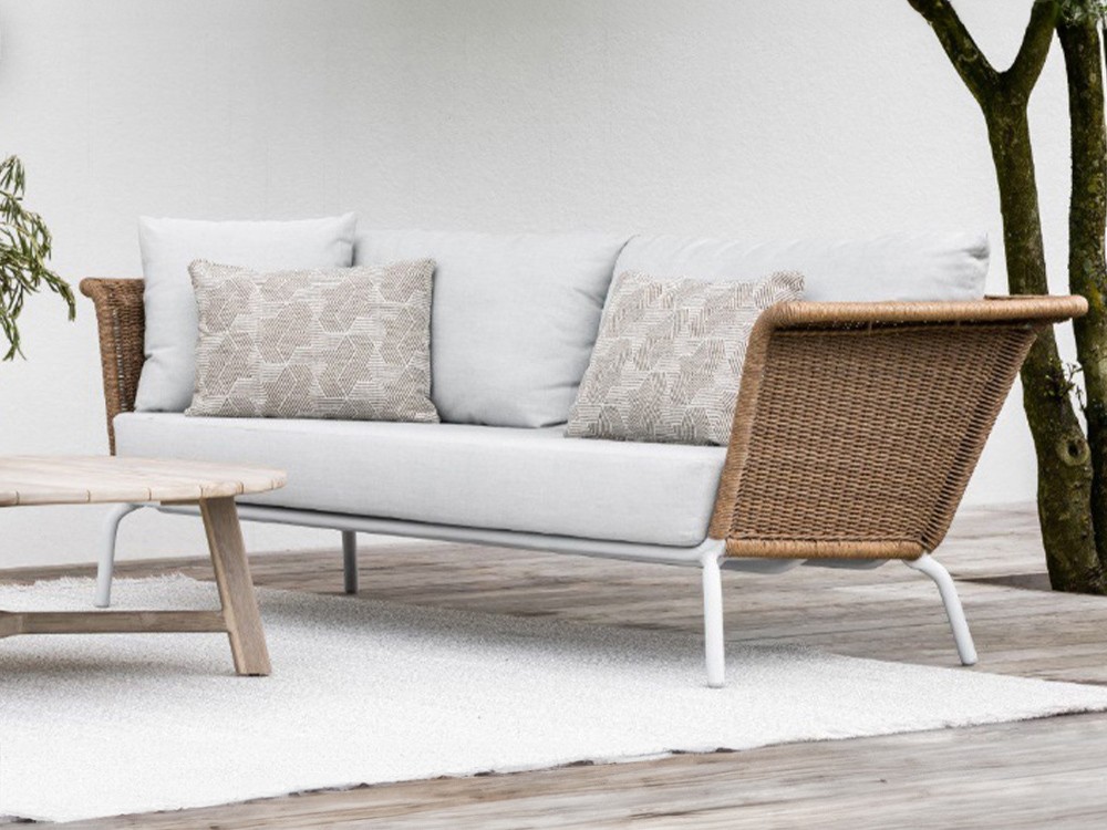 Sofá de aluminio y fibra sintética trenzada Victoria Majestic Garden - 1