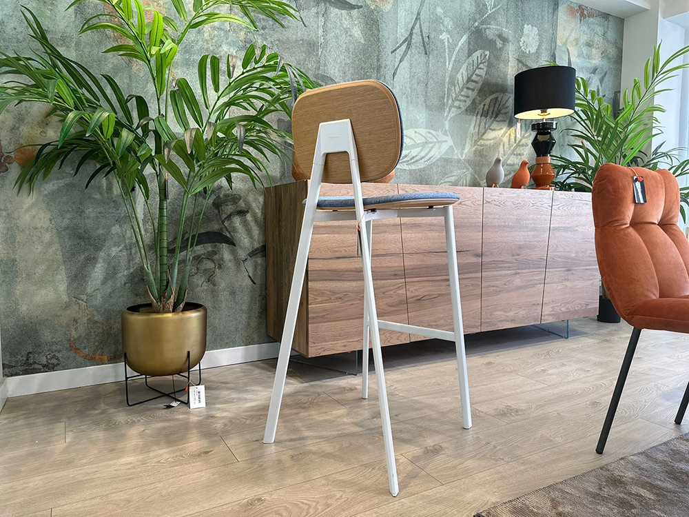 Taburete Tatá tapizado | OUTLET | Mobel 6000 | Seismil Studio - 2