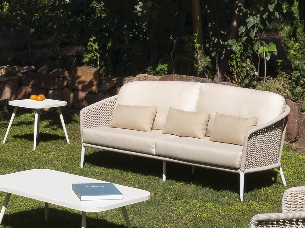 Sofá de dos o tres plazas de aluminio y cuerda trenzada Santorini de aluminio y cuerda trenzada de Arkimueble - 3