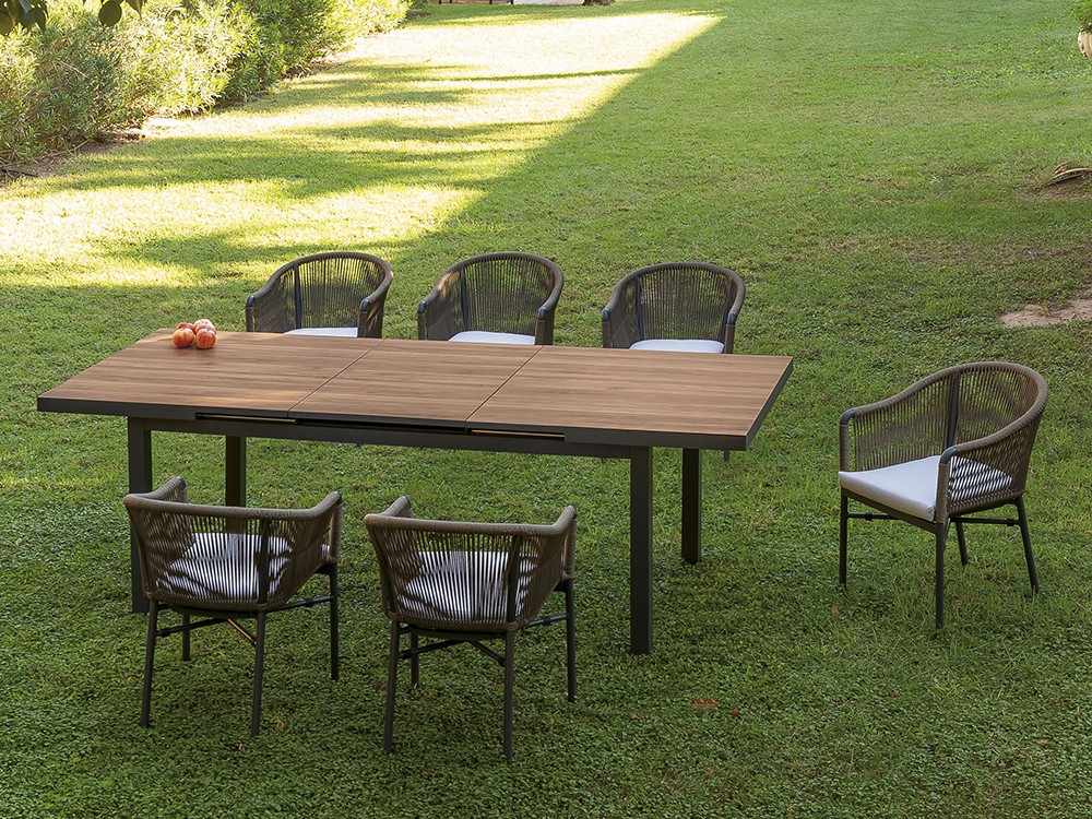 Silla apilable para comedor exterior Tivoli de aluminio y cuerda trenzada de Arkimueble - 4