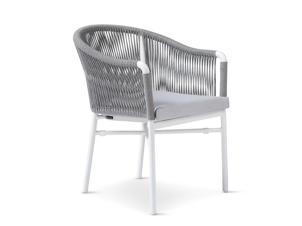 Silla apilable para comedor exterior Lazio de aluminio y cuerda trenzada de Arkimueble - 1
