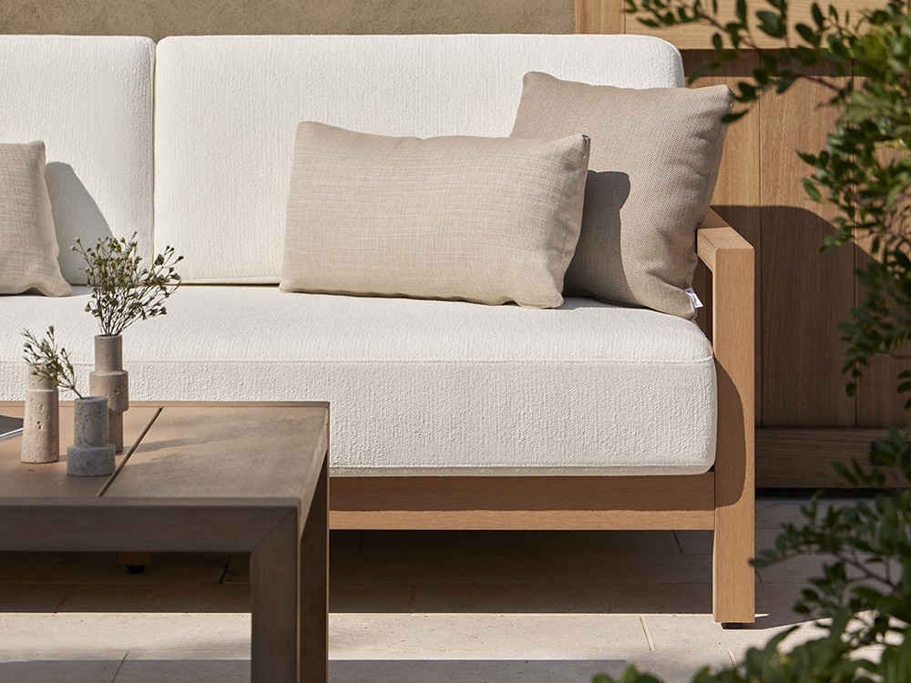 Sofá de dos o tres plazas para salón exterior de techteak y tejido agora Kubik de Point - 11