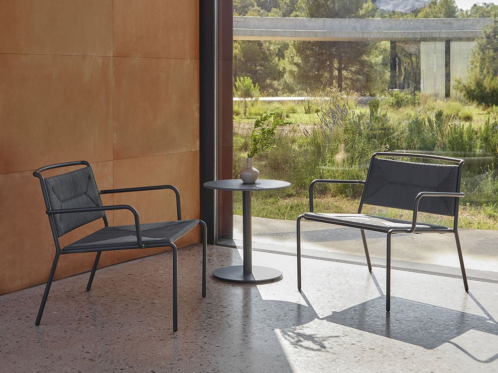 Sillón club apilable para salón exterior de aluminio y cuerda trenzada Summer de Point - 1