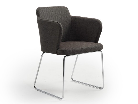Sillón tapizado con patas metálicas en patín Evia PP Doos - 3