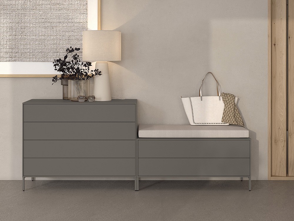Cómoda Natur Tempo 02 en acabado laminado con patas en metal y colchoneta tapizada de Tegar Mobel - 6