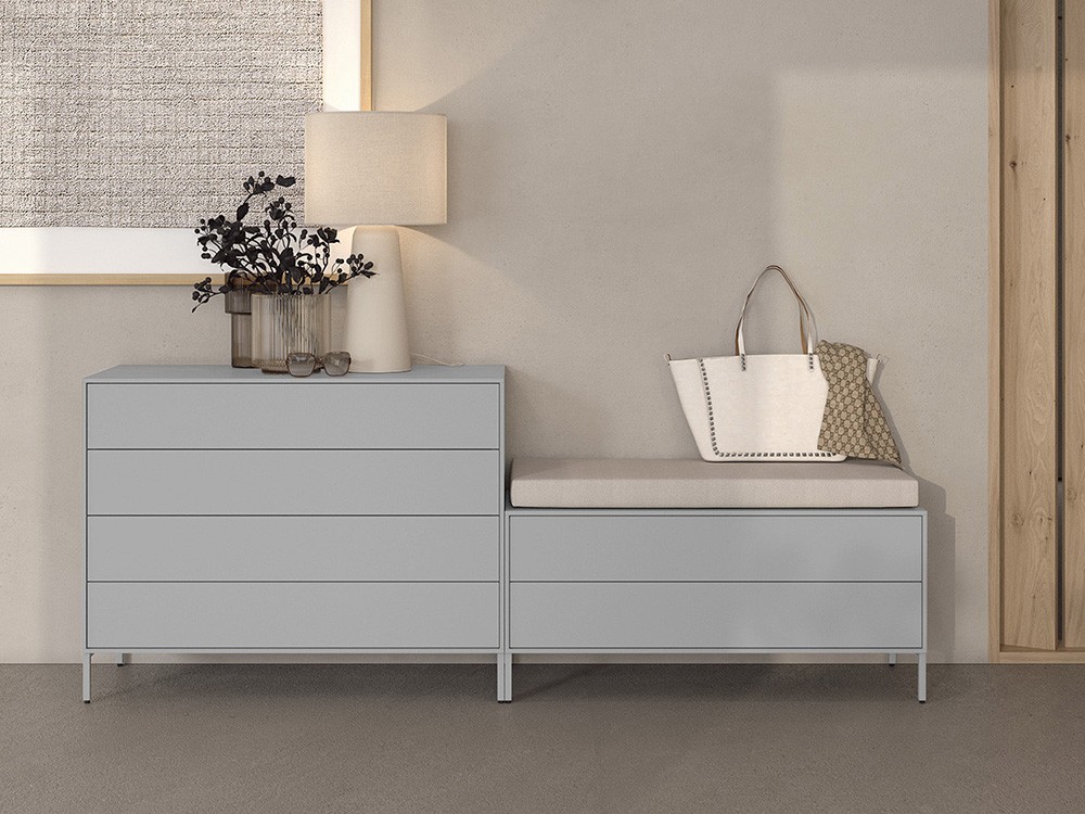 Cómoda Natur Tempo 02 en acabado laminado con patas en metal y colchoneta tapizada de Tegar Mobel - 8