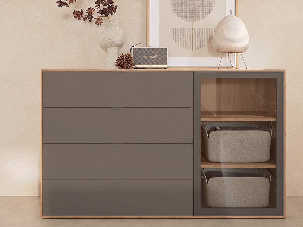 Sifonier Natur Tempo 11 con cuatro cajones y puerta vitrina Tegar Mobel - 4