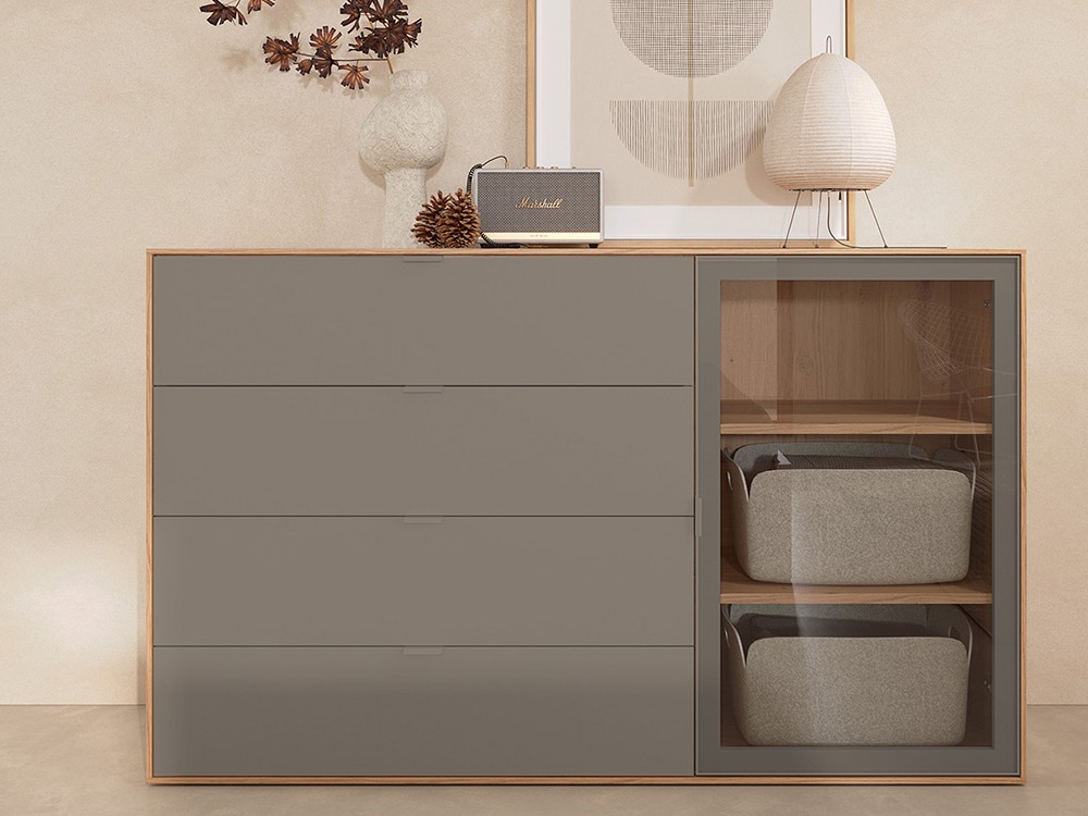 Sifonier Natur Tempo 11 con cuatro cajones y puerta vitrina Tegar Mobel - 9