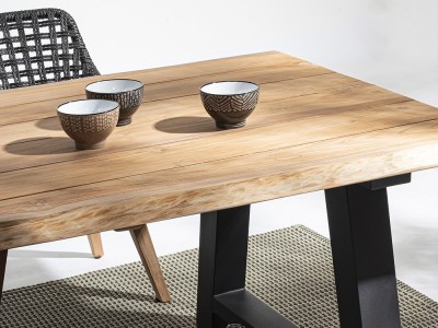Mesa de centro para exterior Rolland con base de aluminio y sobre de madera de Bizzotto - 5