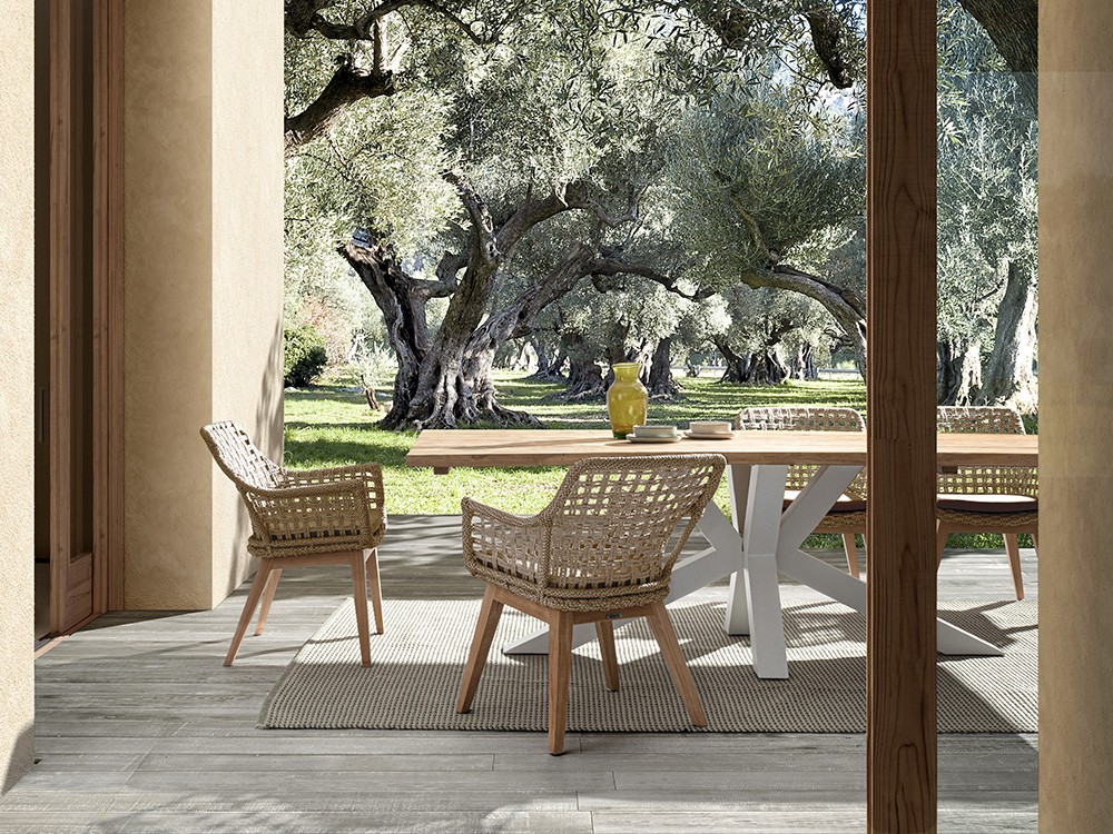 Mesa de comedor exterior Ramsey de aluminio y madera de teca de Bizzotto - 6