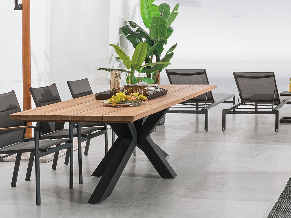 Mesa de comedor exterior Ramsey de aluminio y madera de teca de Bizzotto - 10