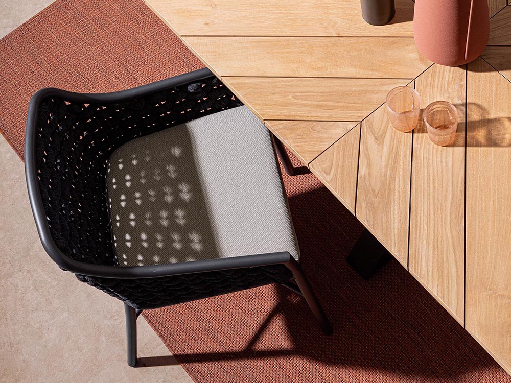 Silla apilable para comedor exterior Everly de aluminio y cuerda trenzada Bizzotto - 8