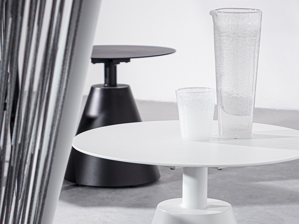 Mesita auxiliar para salón exterior Aloha de aluminio Bizzotto - 11