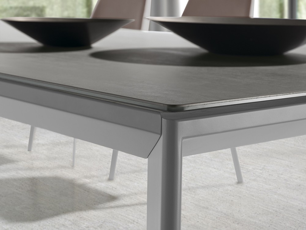 Mesa extensible Freedom porcelánico de Ramiro Tarazona - 3
