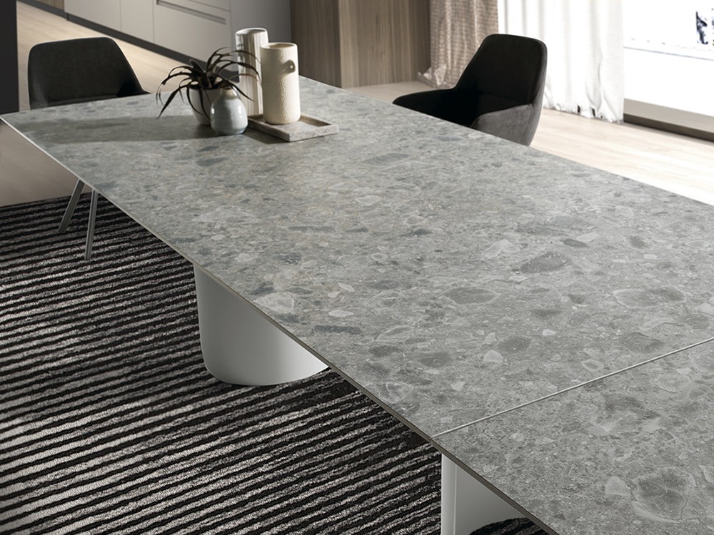 Mesa extensible de comedor Loop porcelánico de Ramiro Tarazona - 2
