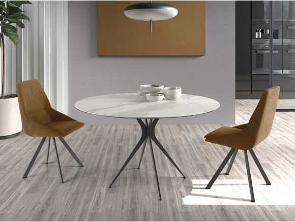Silla de comedor Astrid Plus tapizada en tejido mystic de aquaclen Ramiro Tarazona - 1