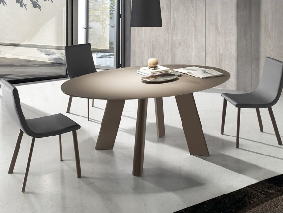 Silla de comedor tapizada Maxi de Ramiro Tarazona - 1
