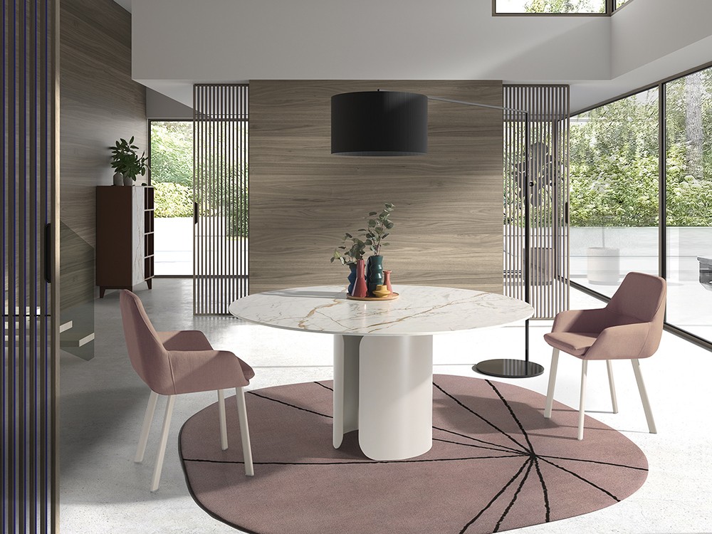 Silla de comedor tapizada Maxi Confort de Ramiro Tarazona - 1