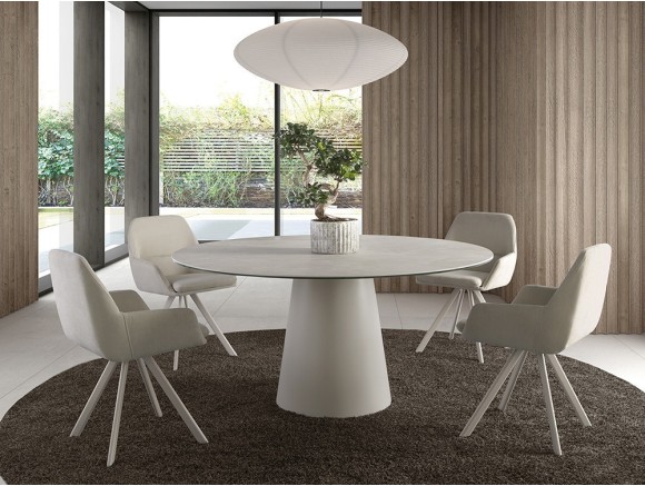 Silla de comedor tapizada Oval Confort de Ramiro Tarazona - 1