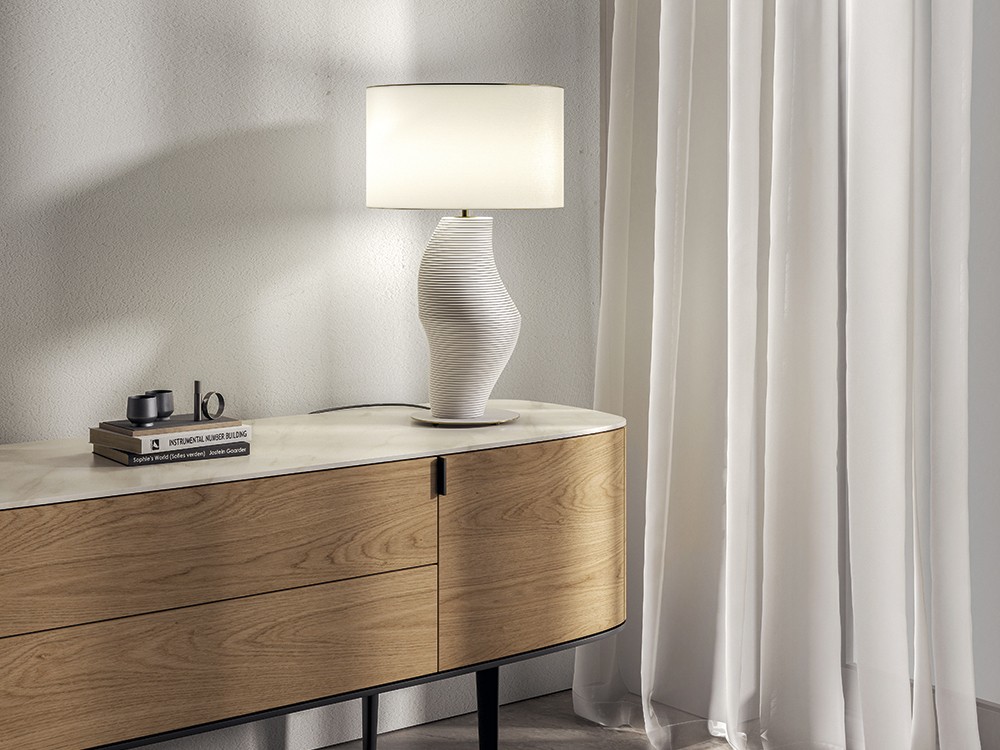 Pie de lámpara Luet de cristal pintado a mano personalizable de Aromas del campo - 2