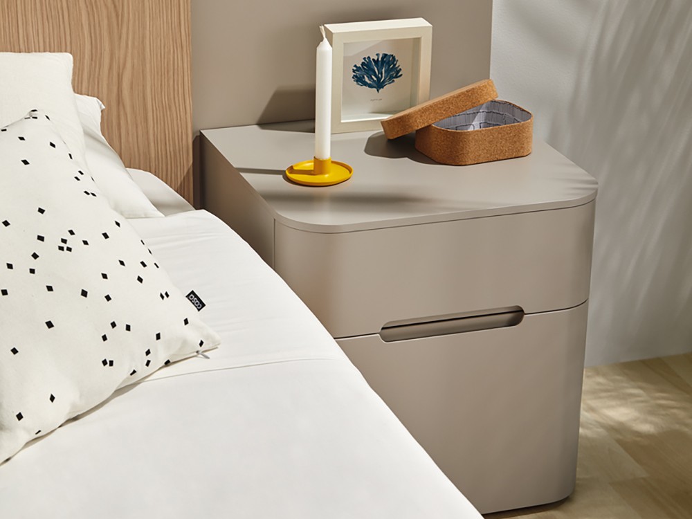 Mesita de noche con dos cajones Surf en acabado laminado Mobenia - 6