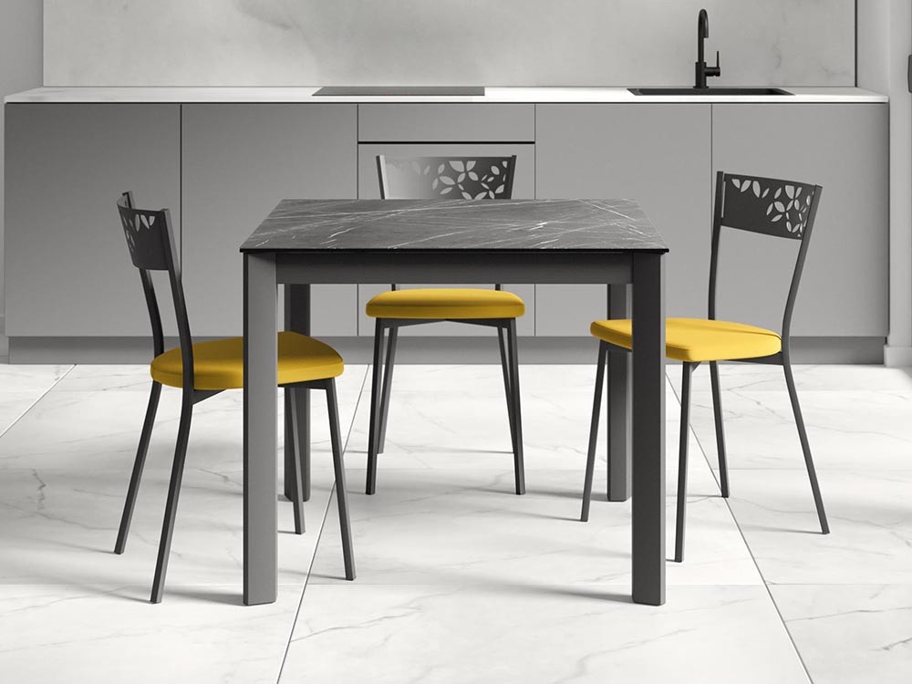 Silla de cocina Fiore tapizada de Cancio - 1