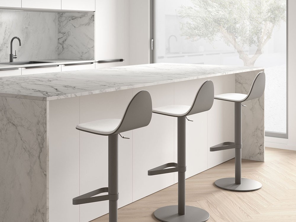 Taburete elevable Tabú Tessuto de Cancio - 1