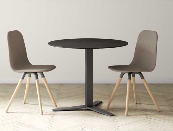 Silla de diseño nórdico Nuba tapizada de Cancio - 1