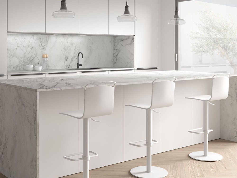 Taburete elevable giratorio Win de madera lacada Cancio - 1