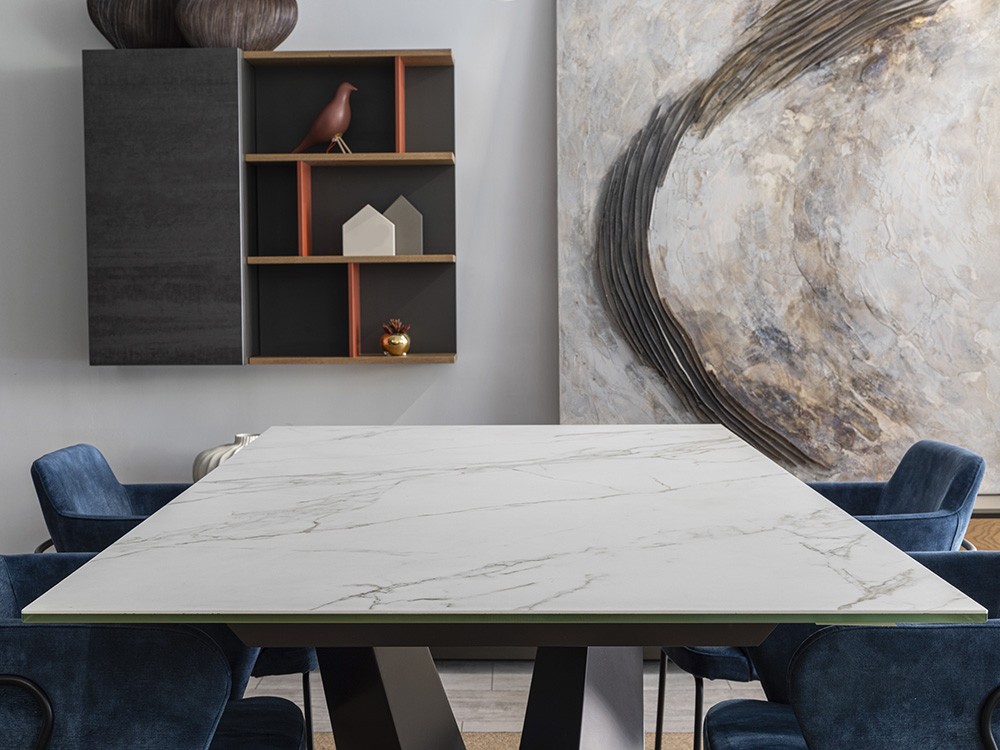 Mesa Victory Calacatta Ramiro Tarazona