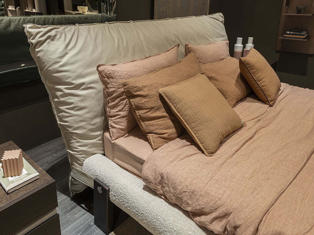 Cama Pascal tapizada de Cattelan Italia - 3