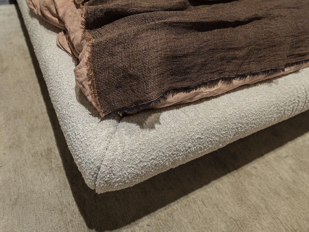Cama Pascal tapizada de Cattelan Italia - 5