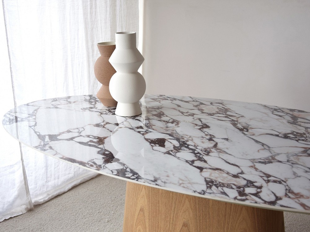 Mesa de comedor ovalada Fern DV Interiorismo - 2