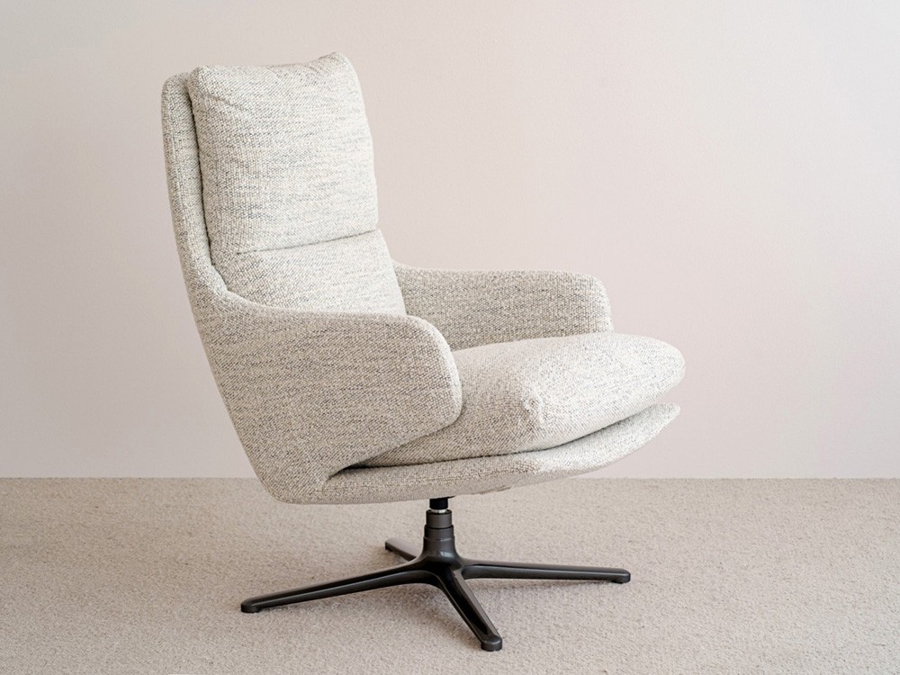 Sillón giratorio Loretta de VP Interiorismo - 1