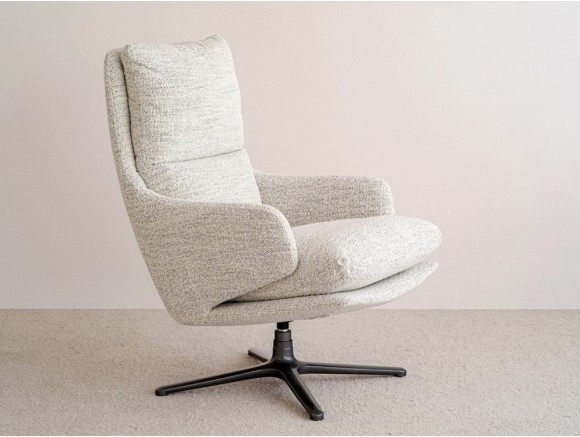 Sillón giratorio Loretta de VP Interiorismo - 1