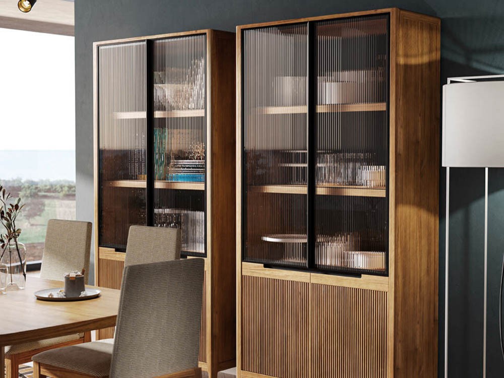 Vitrina Tallín de madera maciza de Grupo Seys - 2