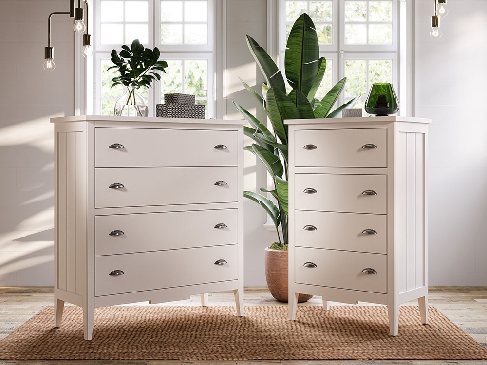 Cómoda Nantes de madera maciza con cuatro cajones de Grupo Seys - 1