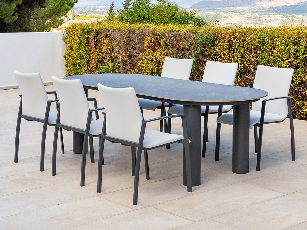 Mesa para comedor exterior Dakota de Majestic Garden - 1