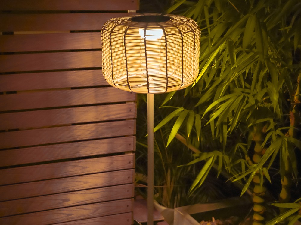 Lámpara de pie solar Adén de Majestic Garden - 2