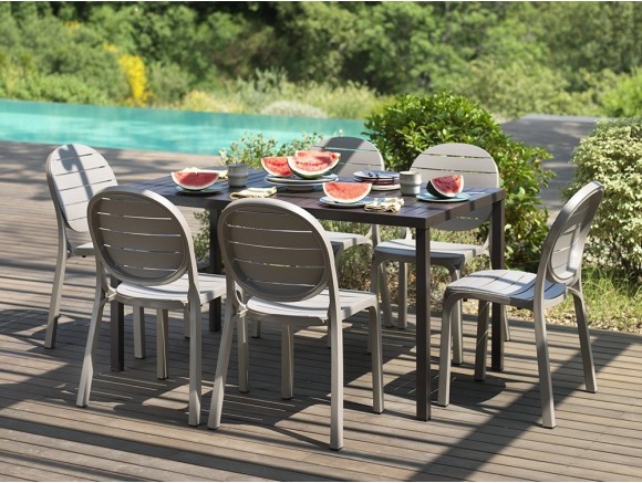 Mesa para comedor exterior de polipropileno Cube de Nardi -1