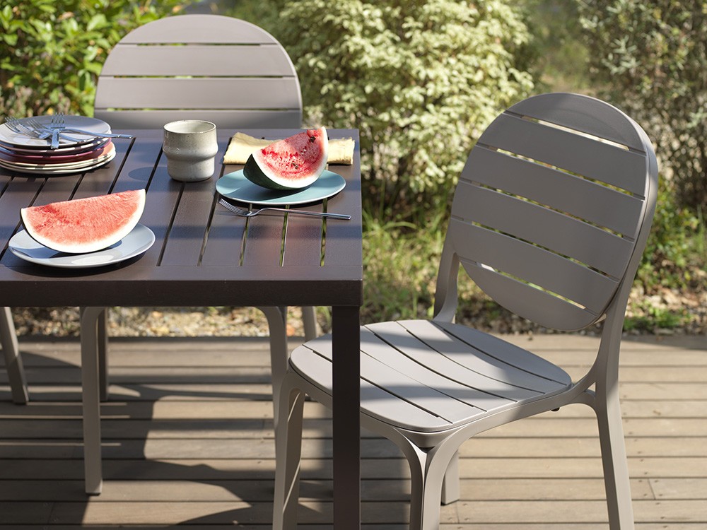 Mesa para comedor exterior de polipropileno Cube de Nardi -17