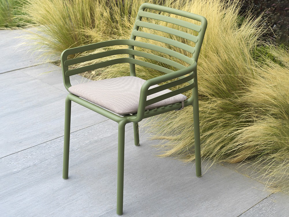 Sillón de comedor apilable de polipropileno Doga de Nardi - 1