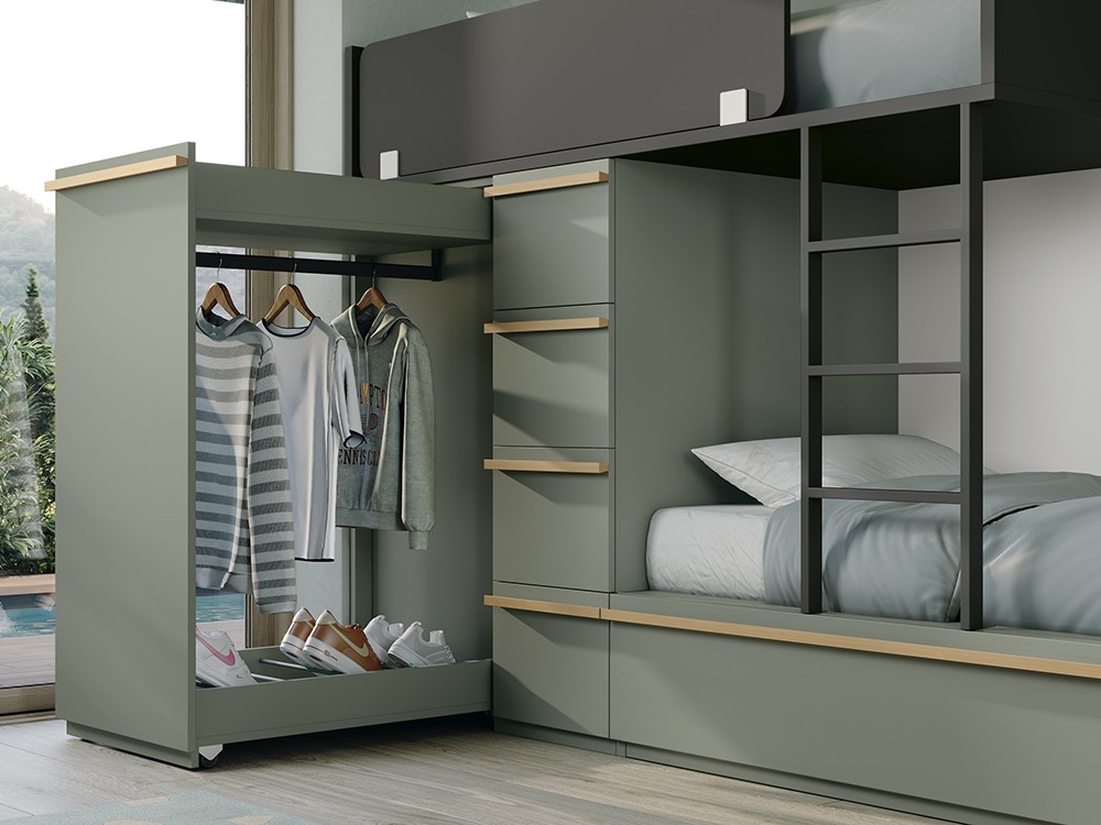 Dormitorio con tres camas Stay Young 36 de Antaix - 2