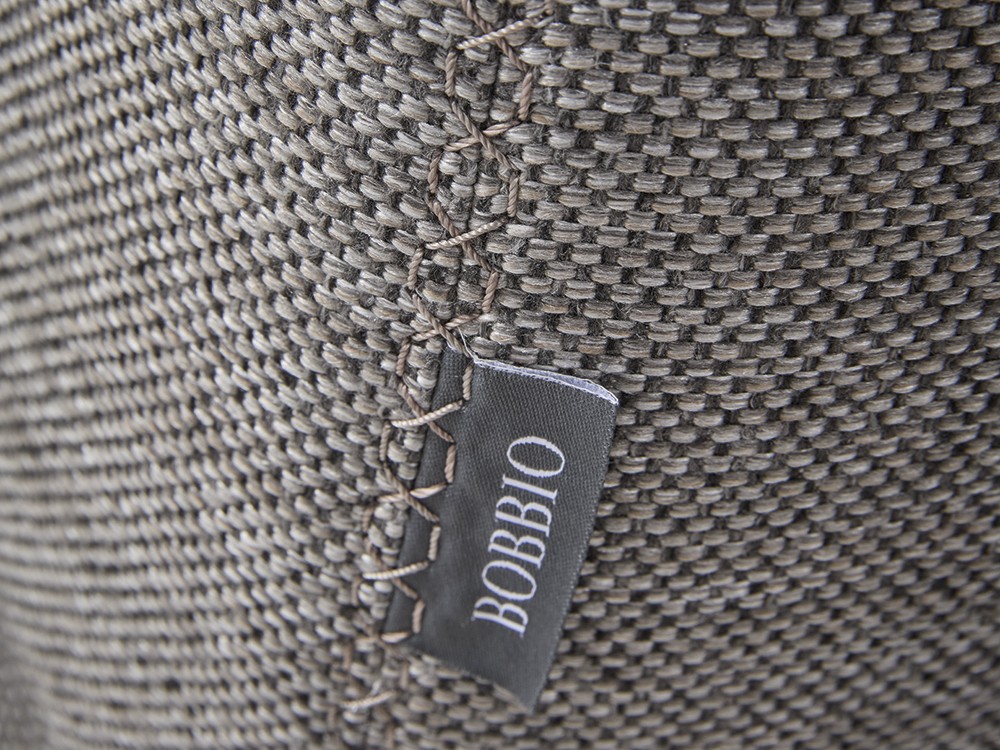 Sofá rinconera tapizado en textil Beatrice de Bobbio - 7