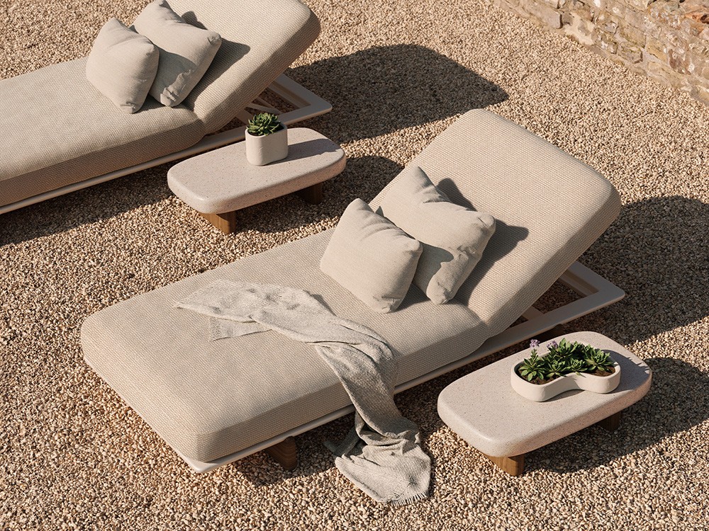 Mesa auxiliar con sobre de cemento para salón exterior Milos de Vondom - 4